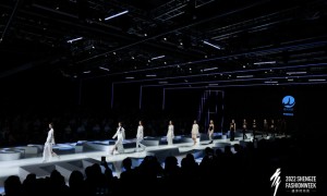 后疫情时代的时尚解构“Reborn”6xtec｜微大·赵品慧时尚运动系列发布秀惊艳上演