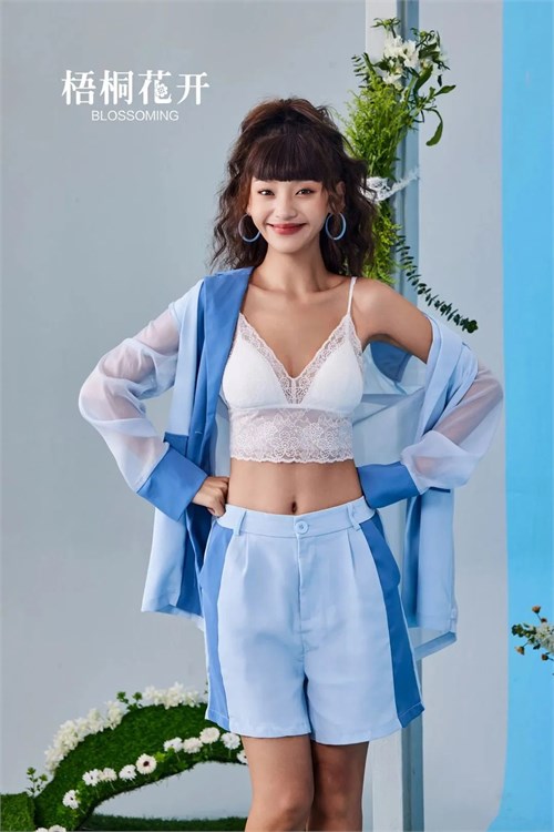 梧桐花开 甜蜜夏日 爱意简单跃动~